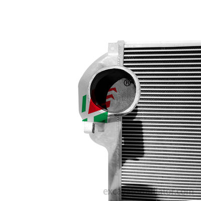 Isuzu Truck Intercooler C02151100 Truck hạng nặng chất lượng cao Intercooler Không khí mát