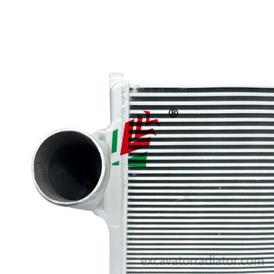 Isuzu intercooler OEM114310555 xe tải nhôm hiệu suất cao bộ phận intercooler tiêu hao nhiệt