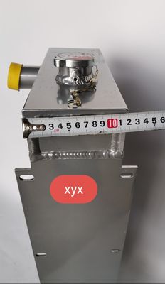 Cụm két nước tản nhiệt của máy đào Yuchai 85 được làm bằng nhôm