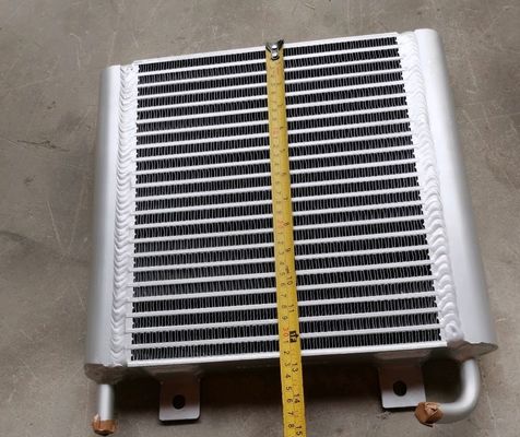 Máy đào Carter E303 Bộ tản nhiệt nhôm tùy chỉnh Uốn cong thẳng